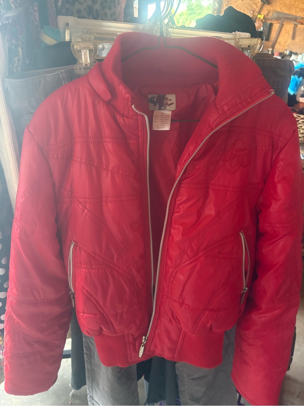 Men's Red Quilted Puffer Jacket with Zip Pockets